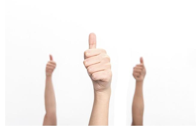 1727243812379348.jpg 正面的用戶評(píng)價(jià).jpg