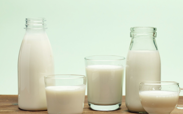 1745550583404479.jpg 牛奶.jpg